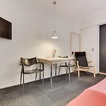 Hotel Varde Ξενοδοχείο 3*